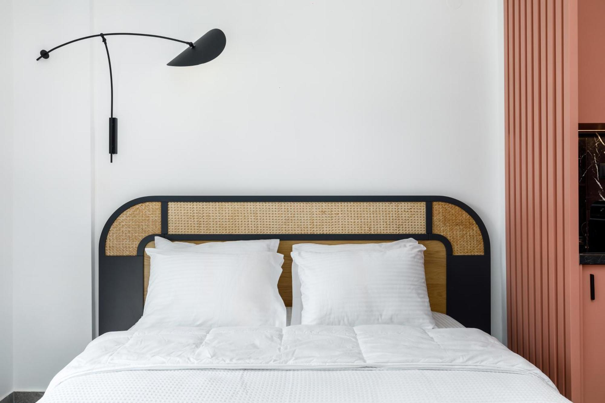 Lorian Suite By Alchemia Parking Thessaloniki Exterior photo